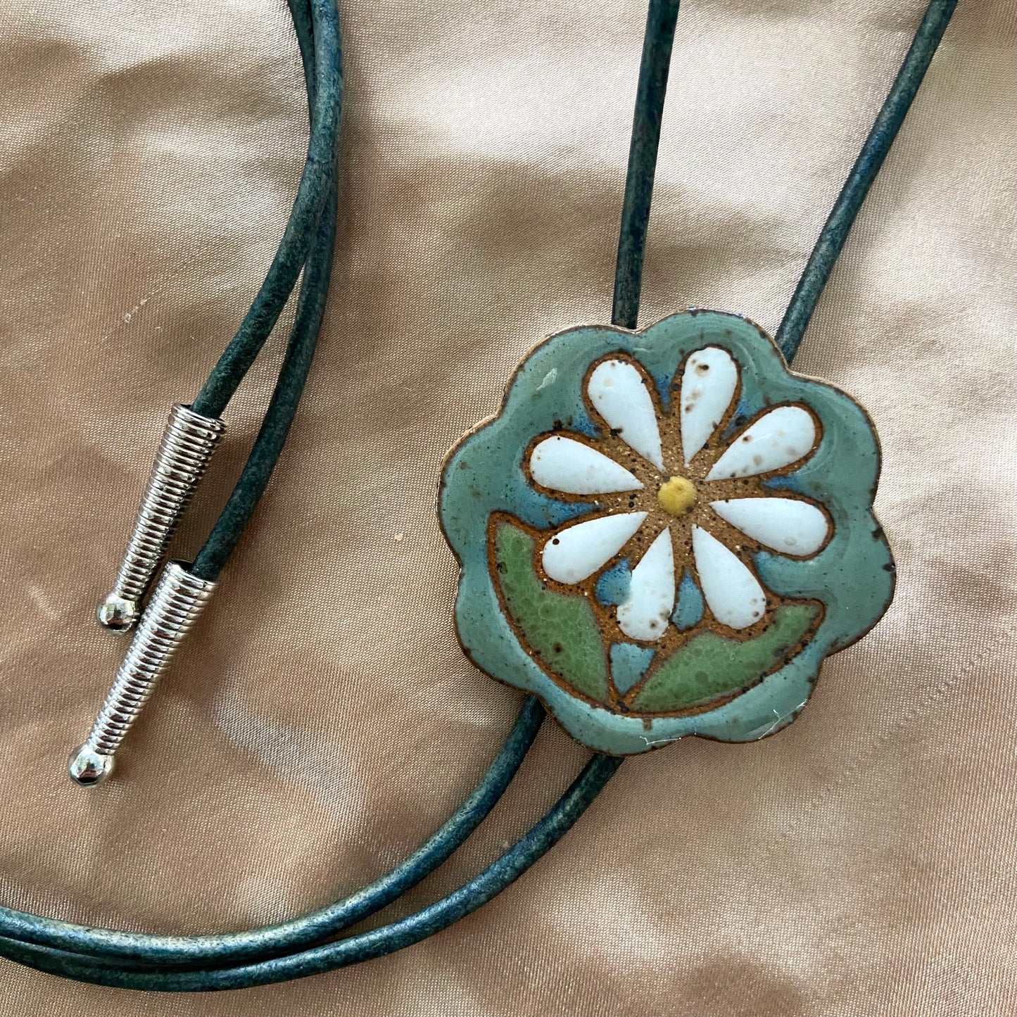 Daisy Bolo Ties