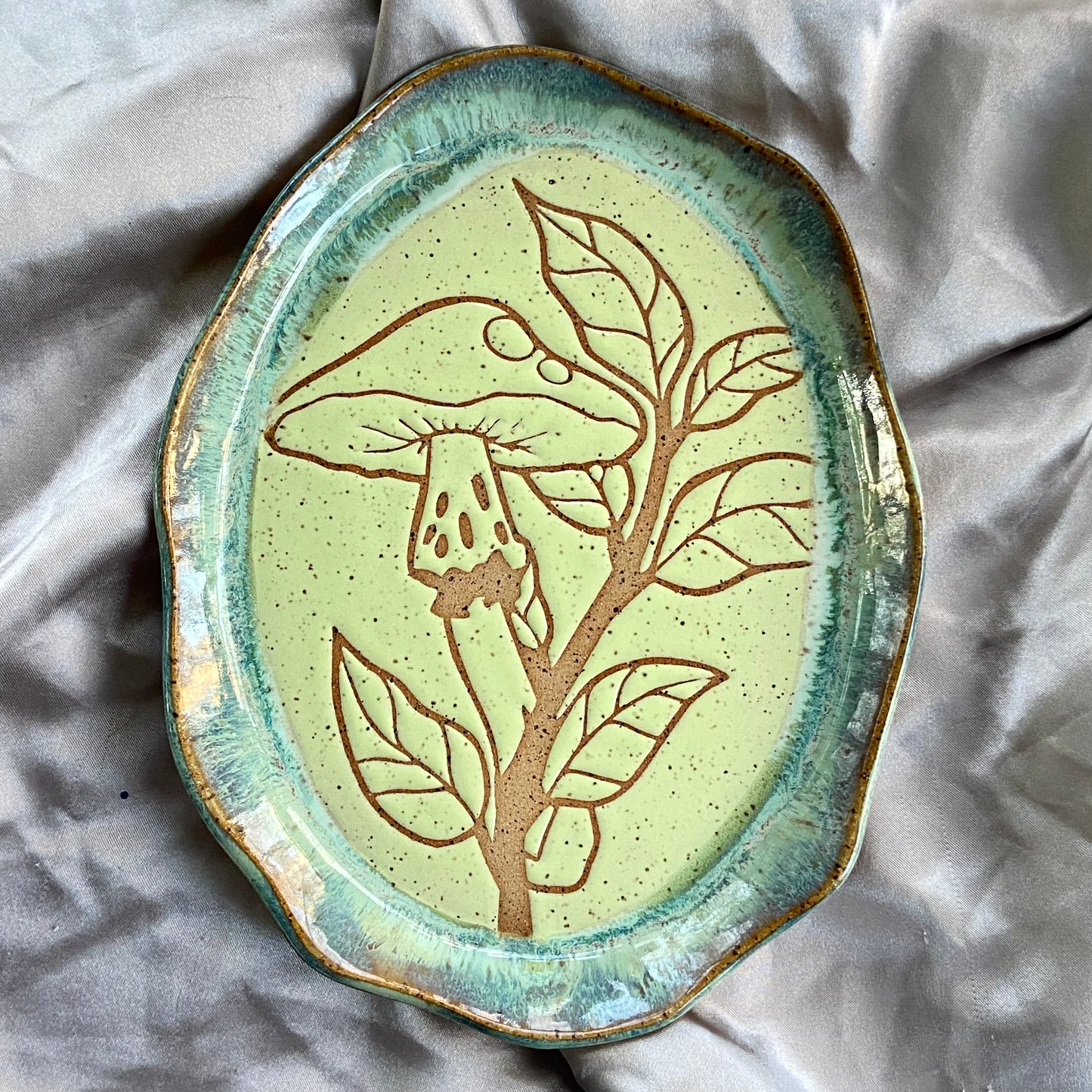Medium Mushroom Trinket Dish | discounted
