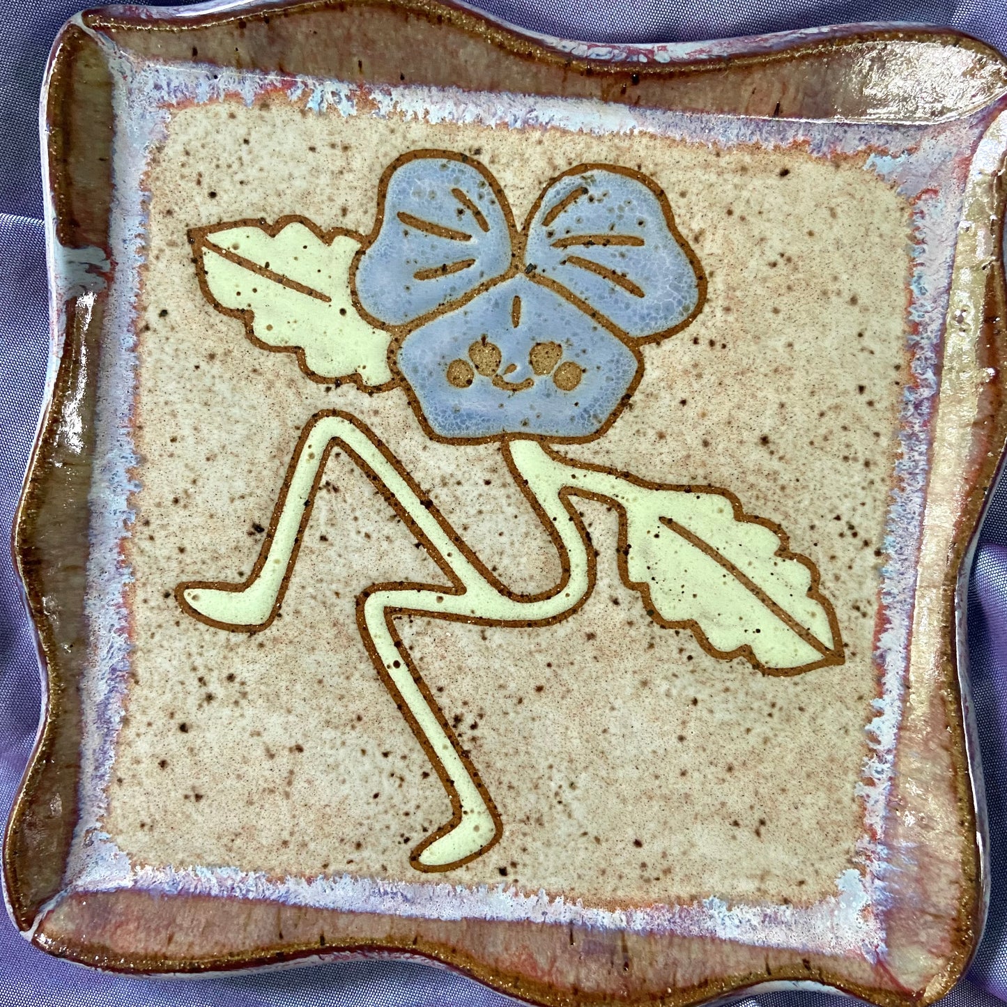 Medium Dancing Flower Trinket Dish