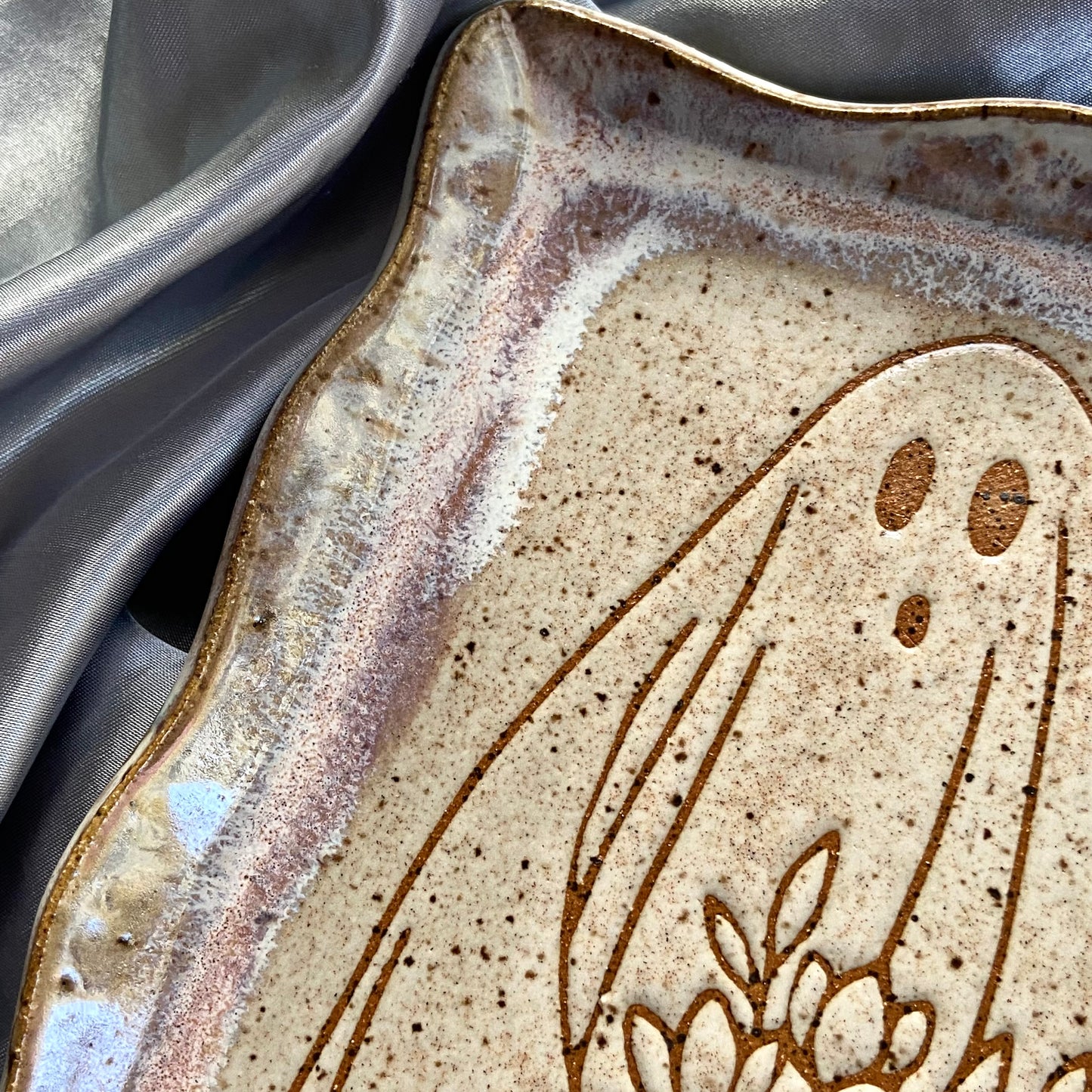 Large Ghost Trinket Dish