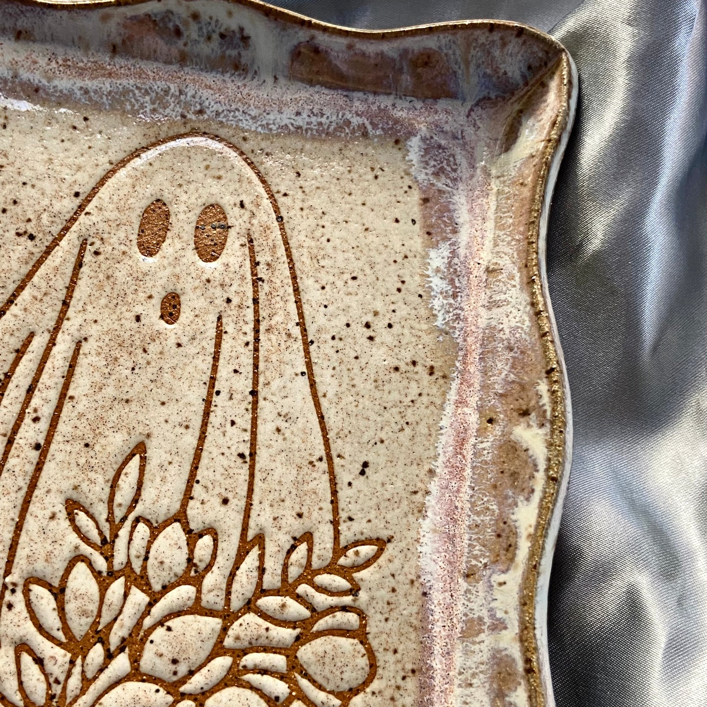 Large Ghost Trinket Dish