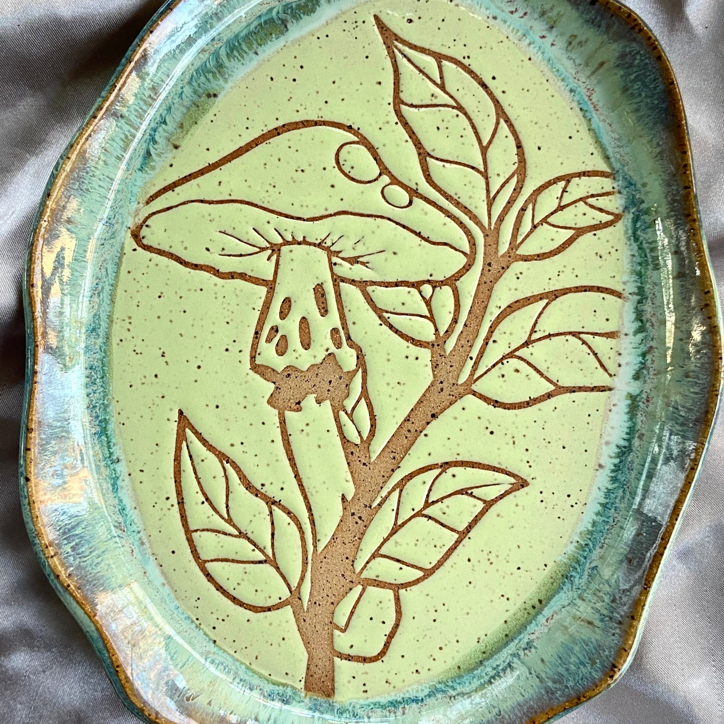 Medium Mushroom Trinket Dish | discounted