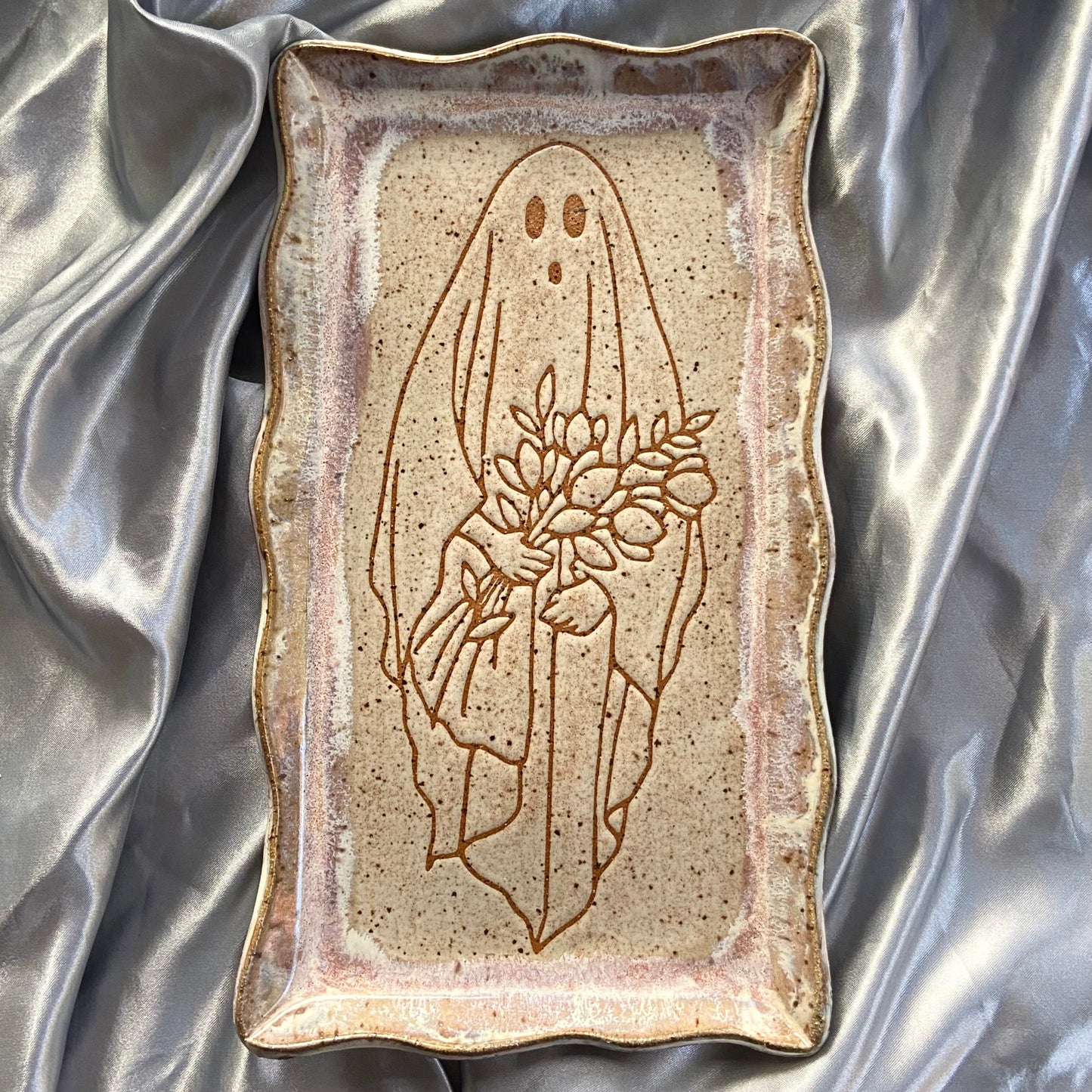 Large Ghost Trinket Dish