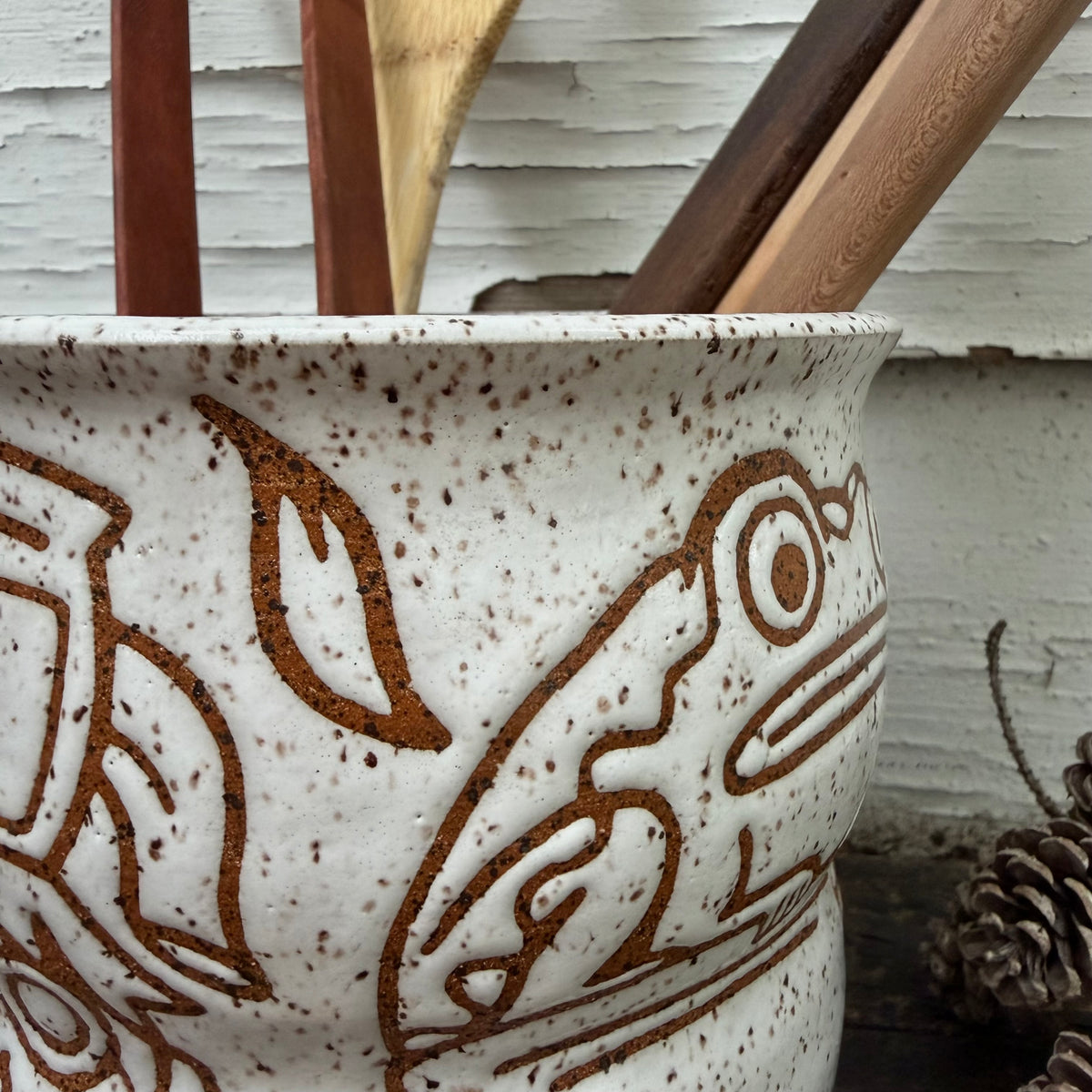 QBP x Bright Blue Tattoo Collab | Frog Utensil Crock